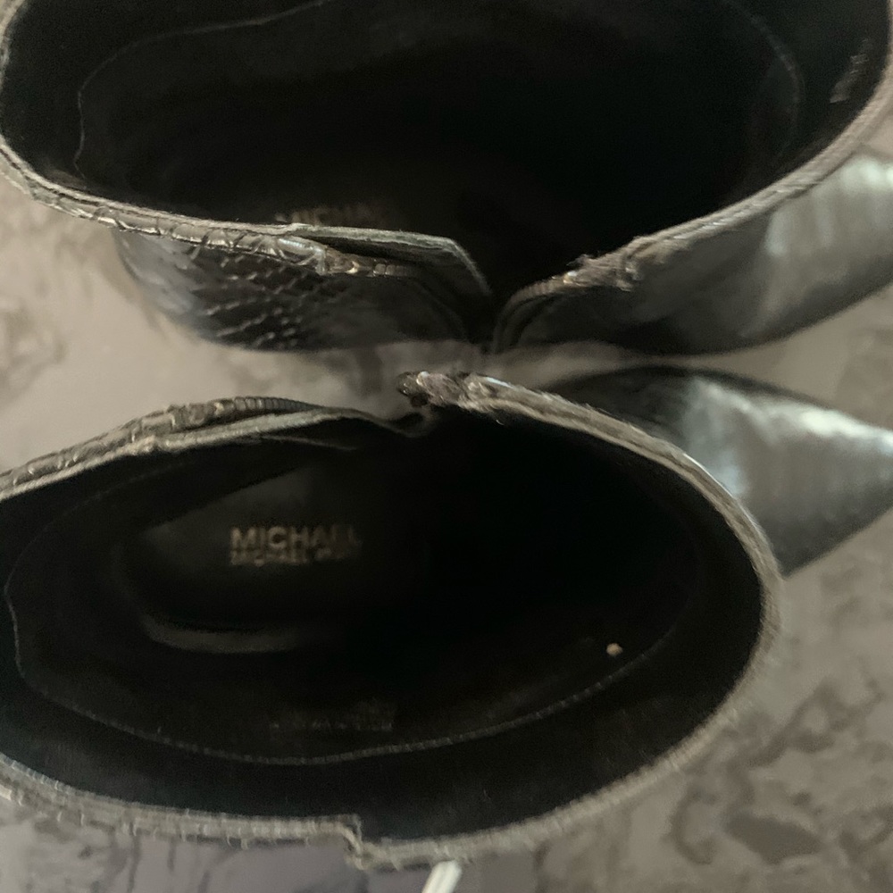 Michael Kors black python booties - Picture 4 of 11